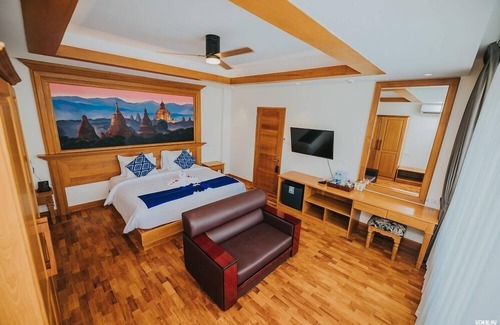 Chaung Thar Hotel | Relax at Chaung Tha Lodge: Family-Friendly with Pool & Dining
