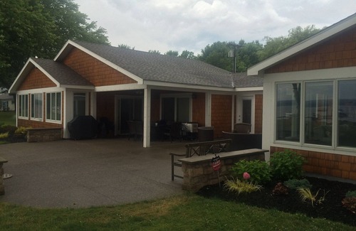 Mayville House | Lakefront Home at Chautauqua Lake with Family-Friendly Amenities