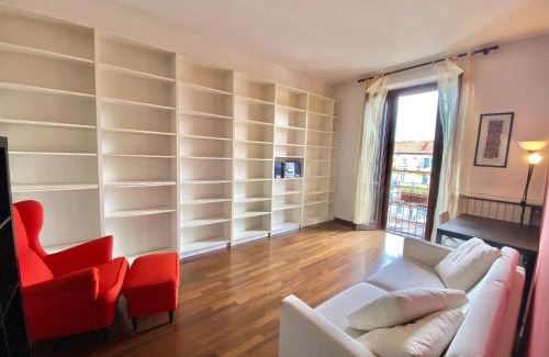 Zona Padova Apartment | Chavez Home