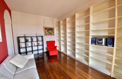Zona Padova Apartment | Chavez Home