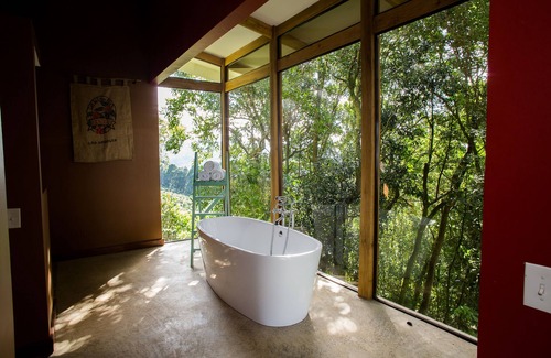 Cirri Sur Hotel | Indulge at Chayote Lodge: Spa Retreat with Top Reviews