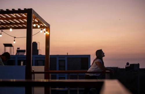 Lobitos Apartment | Che Lobitos: Family-Friendly Retreat with Hot Tub Access