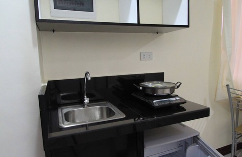 Las Pinas Apartment | Budget-Friendly Apartment in Alabang for Your Stay