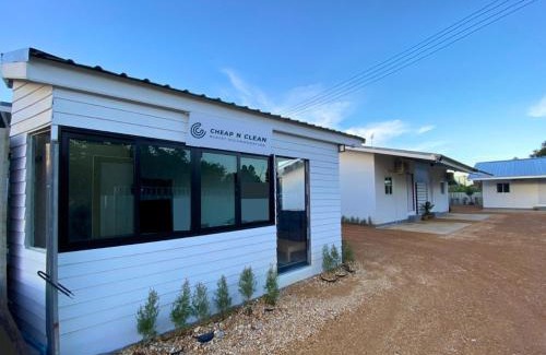 Songkhla House | Budget-Friendly Accommodation with Child-Friendly Amenities