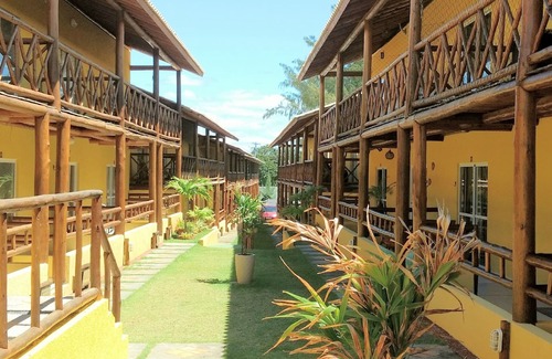 Itacimirim House | Relaxing Ocean View Retreat with Pool and Spa Amenities