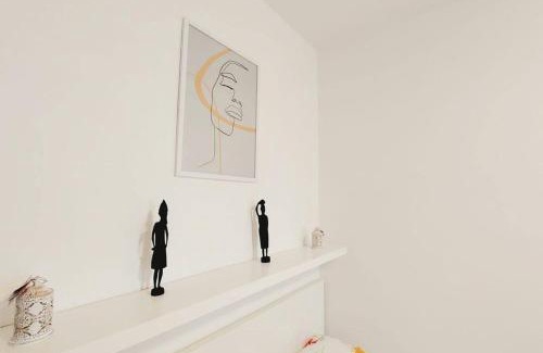 Heiligenstadt Apartment | Cozy One Bedroom Apartment in Vienna with Breakfast Included