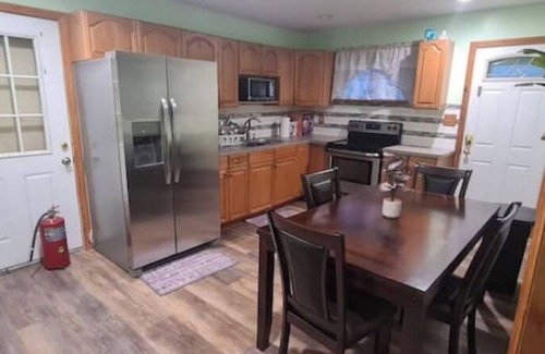 Copiague House | Bright 2-Bedroom Home with Parking & Family-Friendly Amenities