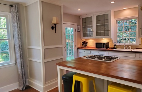 Montgomery House | Delightful 2 BR Retreat Near Colleges & Downtown Attractions