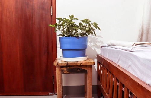 Msasani House | Cheerful 2BR townhouse w/wifi
