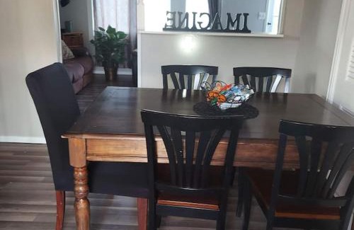 Central Colorado Springs House | Bright 3-Bedroom House in Prime Location - Guest Rated 9.2