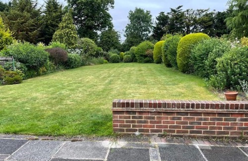 Bickley House | Bright 3-Bedroom House with Child-Friendly Amenities
