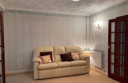 Bickley House | Bright 3-Bedroom House with Child-Friendly Amenities