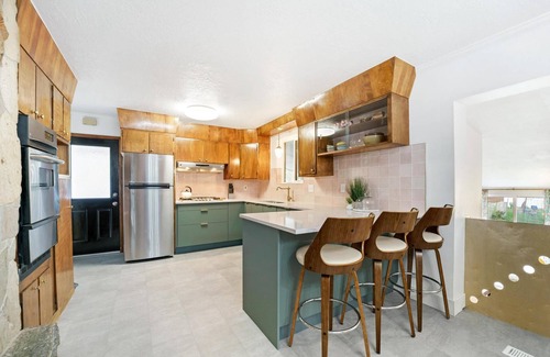North Park House | Bright 3-Bedroom Retreat in Provo with Spa & Pet Options