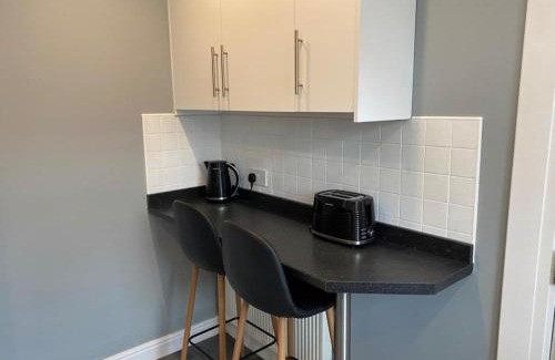 Leeds House | Bright and Inviting 3 Bedroom Townhouse - Perfect for Families