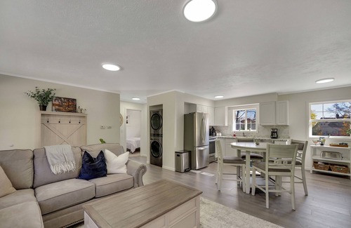 Rapid City Cottage | Delightful Cottage in Elk Rapids - Steps from the Lake!