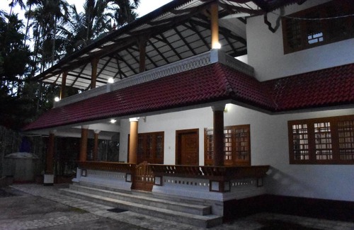 Sulthan Bathery Villa | Delightful Four Bedroom Villa with Patio in Wayanad