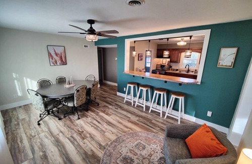 Campbellsville House | Cozy Family Retreat in Central Kentucky with Great Amenities