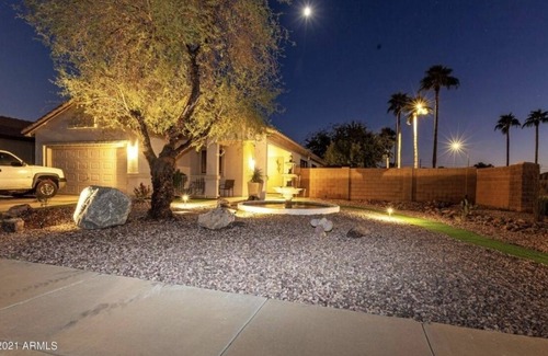 Crystal Point House | Bright and Welcoming House with Family-Friendly Amenities