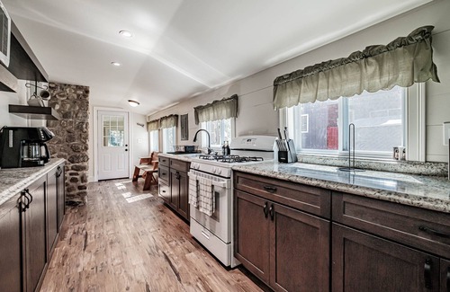Sebago Cottage | Inviting Beachside Retreat on Sebago Lake with Pool Access