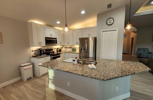 Rotonda Lakes House | Bright 3-Bedroom Retreat with Heated Pool & Family Amenities