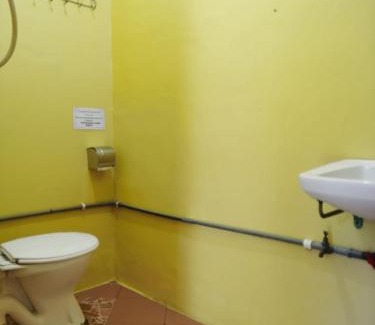 Tekek Hotel | Budget-Friendly Cheers Garden Chalet with Child-Friendly Amenities
