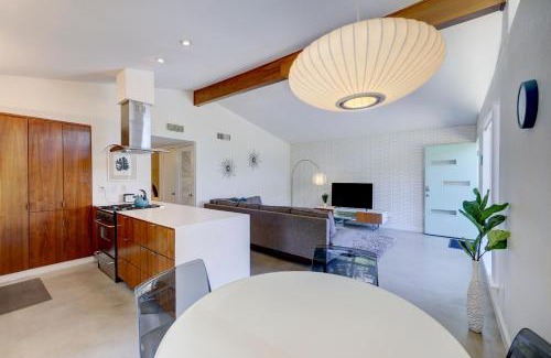 South River City House | Bright Modern Retreat Steps from SoCo & Downtown by Lodgewell