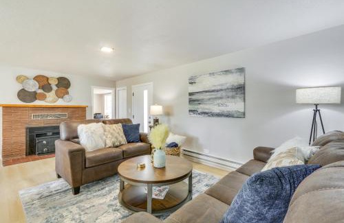 Centralia - Chehalis House | Inviting Chehalis Getaway with Golf Course View & Fire Pit