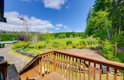 Curtis Apartment | Inviting Chehalis Retreat with Scenic Views & Family-Friendly Amenities