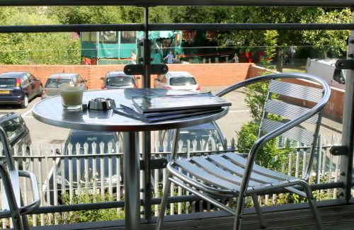 Chelmsford Apartment | Stylish Chelmsford Serviced Apartments - Rated 9.4/10