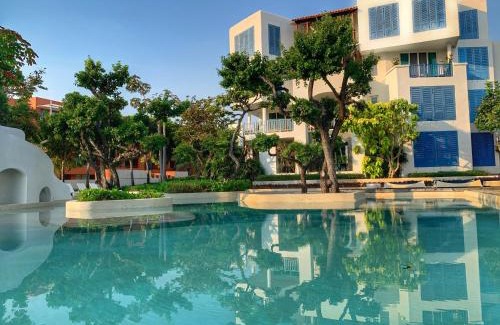 Khao Tao Apartment | Beachfront Bliss at Chelona Huahin: Family-Friendly Retreat
