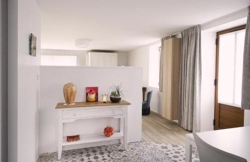 Ennezat Bed & Breakfast | Guest Rated: 9.5 at Chemin des Ormeaux with Breakfast