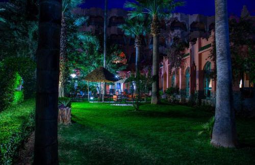 Afourer Hotel | Discover Comfort at Chems Le Tazarkount: Spa & Dining