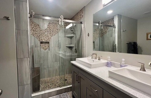 Fairbanks House | Family-Friendly Chena Pointe Retreat with Kitchen Amenities
