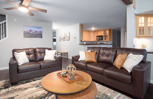 Fairbanks House | Chena Ridge Grand Estate 7b4b w/Breathtaking Views
