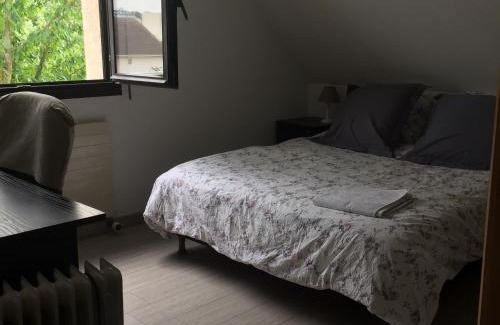 Saint-Germain-en-Laye Apartment | Exceptional Cheng Hotel: Breakfast Included & Family-Friendly
