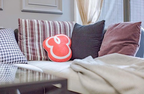 Chenghua Apartment | Explore Chengdu: Welcoming Locals Apartment with Kitchen