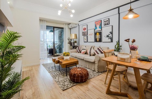 Gaoxin Apartment | Discover Chengdu High-tech: Family-Friendly Apartment Retreat