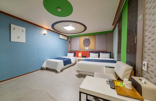 Dongsong Hotel | Eco-Friendly Cheolwon Shell with Breakfast & Family Amenities