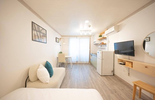 Cheongdo House | Eco-Friendly Retreat at Cheongdo Bitchukje Pension