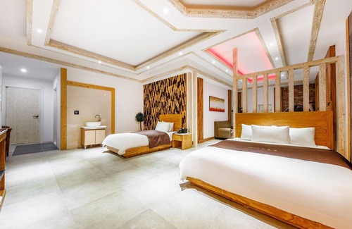 Cheongju Hotel | Eco-Friendly Retreat at Cheongju Hotel Chocolate - 10/10 Rated