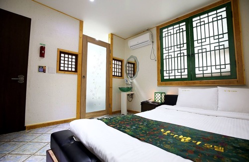 Cheongju Hotel | Eco-Friendly Retreat at Cheongju Najibami - Rated 9.4/10