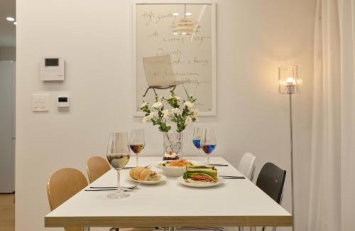 Seongnae-dong Apartment | Cheonho 1 minute stay #New construction #Two-room #KSPO #Lotte Tower #Jamsil #Olympic Park #Asan Hospital
