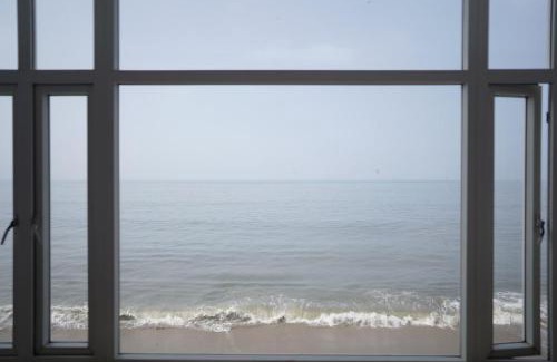 Kuzhuppilly Hotel | Beautiful Cherai Blue View Beach Resort with Family Amenities