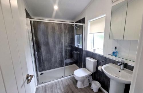 Fitling House | Relax at Cherry Blossom 48 with Hot Tub & Family Amenities
