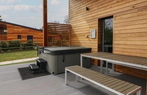 Bridgetown House | Pet-Friendly Cherry: A Cozy 4-Star Retreat Awaits