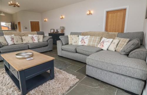 Bridgetown House | Pet-Friendly Cherry: A Cozy 4-Star Retreat Awaits