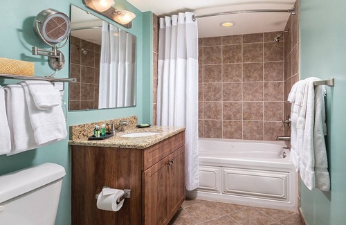 Cherry Grove Beach Resort | Top-Rated Cherry Grove Beach Resort: Oceanfront Getaway