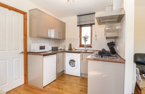 Watchet Cottage | CHERRY LODGE, romantic, luxury holiday cottage in Williton