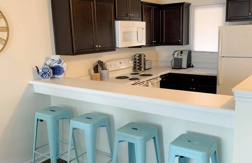 Rock Hill Condo | Family-Friendly Retreat on Cherry Road with Pool Access