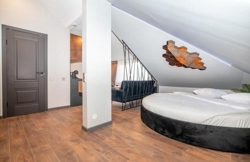 Klaipeda Apartment | Cherry street sanctuary II